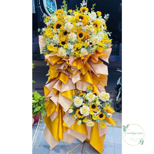 Kệ hoa chúc mừng – HKT27
