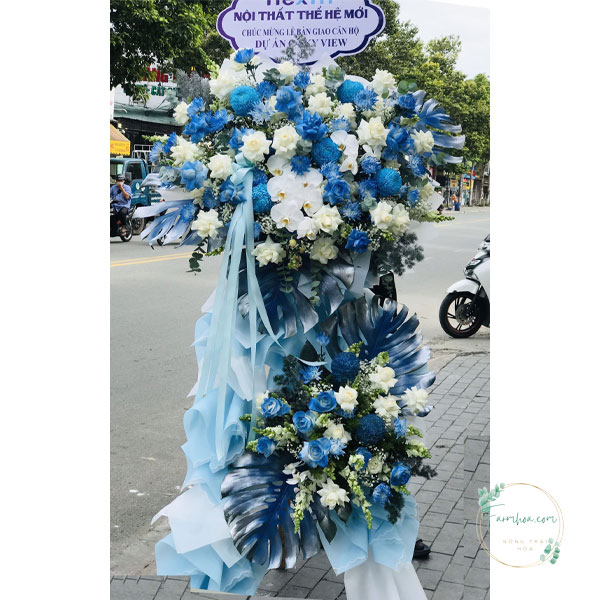 Kệ hoa chúc mừng – HKT10