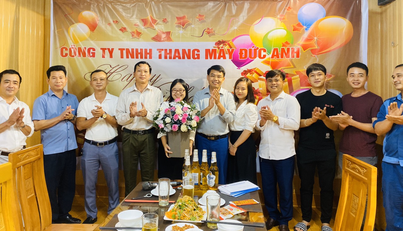 hoa-chuc-mung-thang-chuc